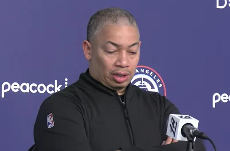 英雄联盟有礼投注-胜湖人！泰伦卢采访沮丧不满判罚，多人爆赞祖巴茨，小卡主动担责