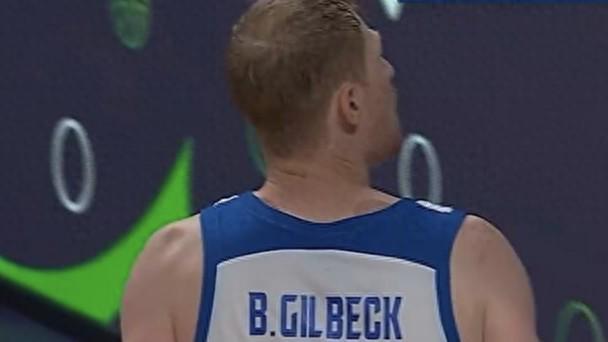 开云-朱俊龙19分中国男篮100:93逆转台北，郭士强再被瓜田李下