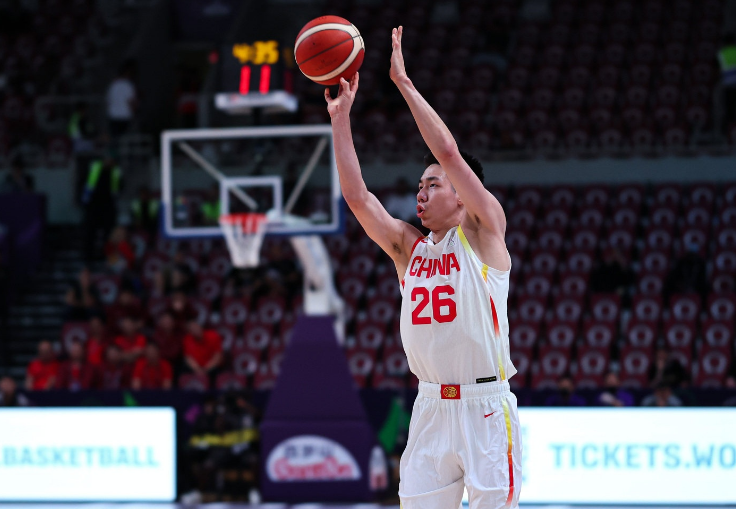 开云-郭士强最信任锋线！朱俊龙19+5三分3数据全队最高 两场时间均最多